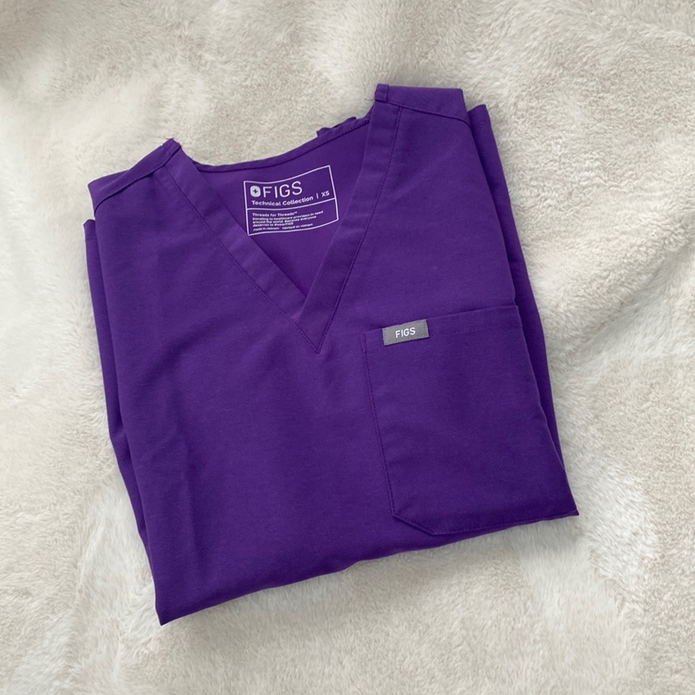 FIGS | Catarina One Pocket Top | XS